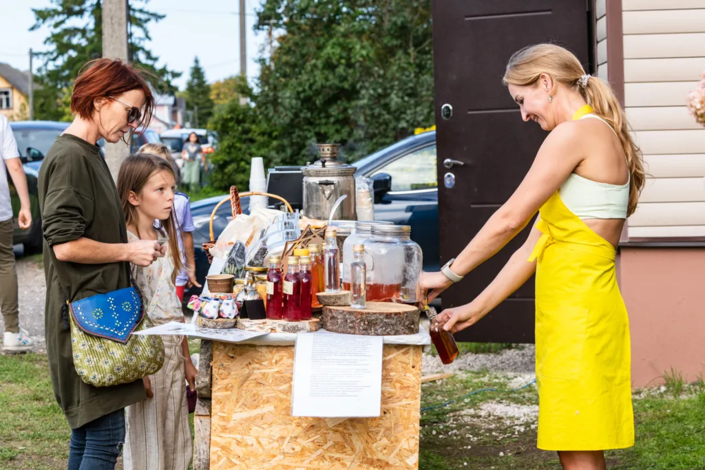 Ürituste fotograaf Mailis Vahenurm pildistas foto sündmuselt Sibulatee puhvetite päevad.
