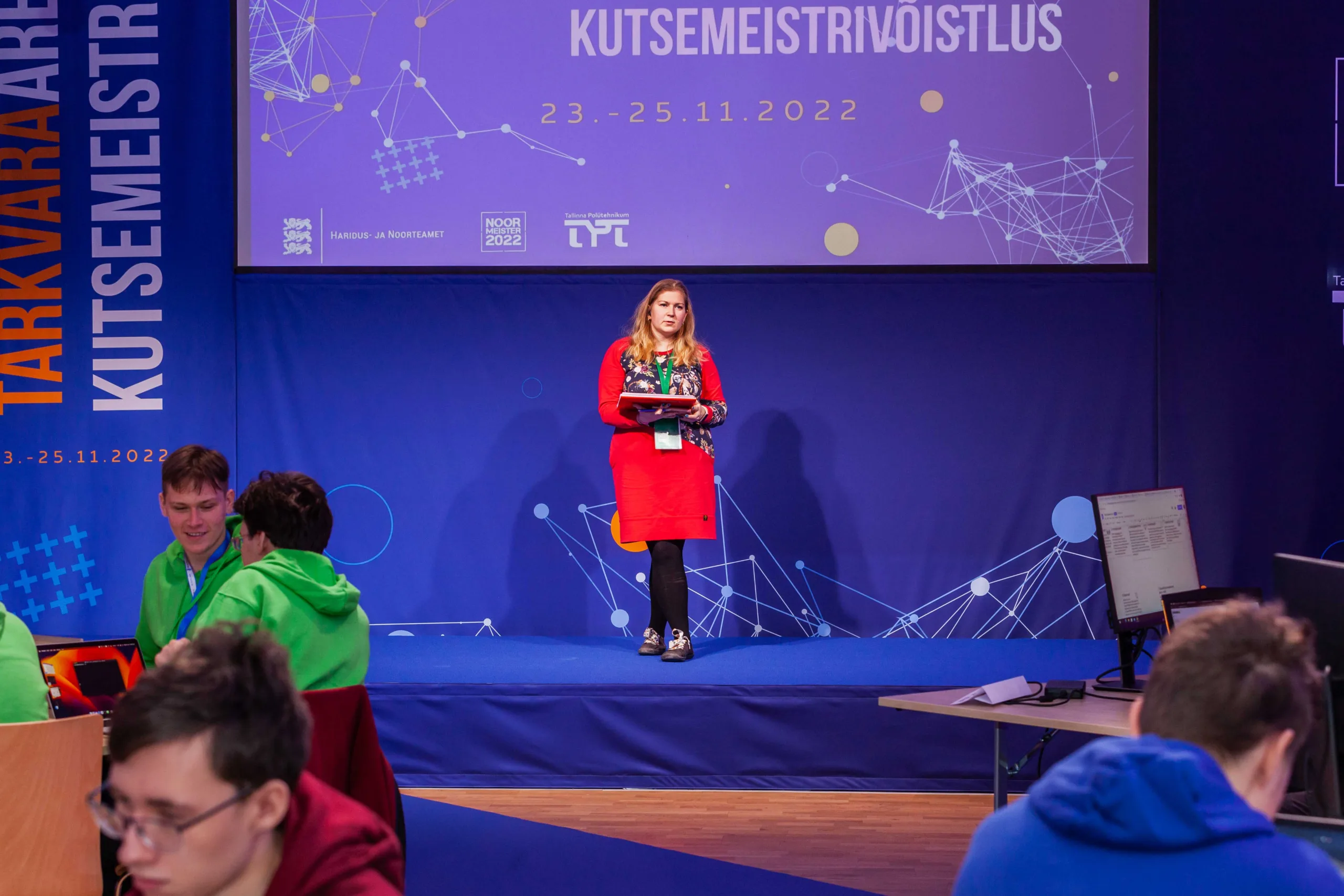 Ürituse foto sündmuselt Tarkvaarendajate kutsevõistlus Noor Meister 2022. Mailis Vahenurme jäädvustatud ürituse foto sündmuselt Tarkvaarendajate kutsevõistlus Noor Meister 2022.