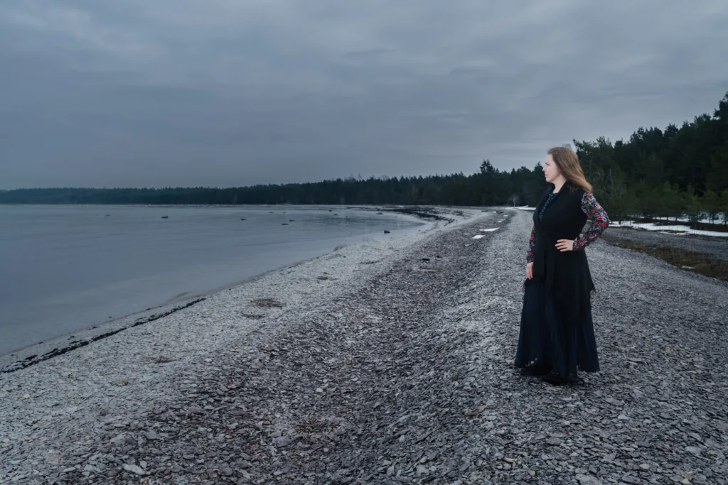 Persoonibrändi foto naisest, pildistas fotograaf Mailis Vahenurm.