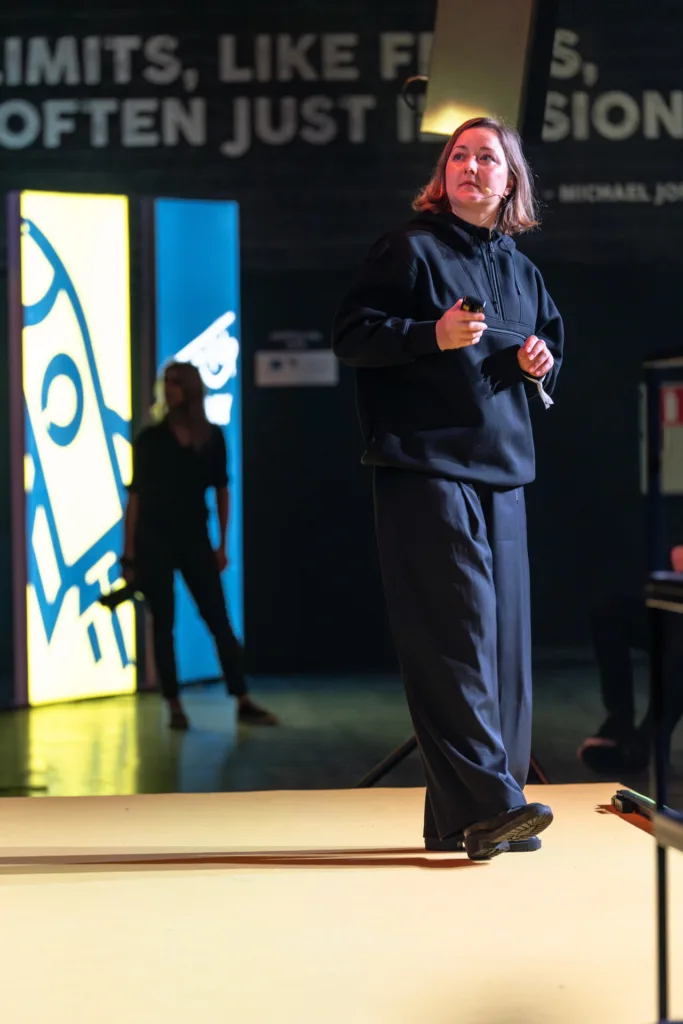 Foto sündmuselt sTARTUp Day Tartus, pildistas ürtuste fotograaf Mailis Vahenurm.