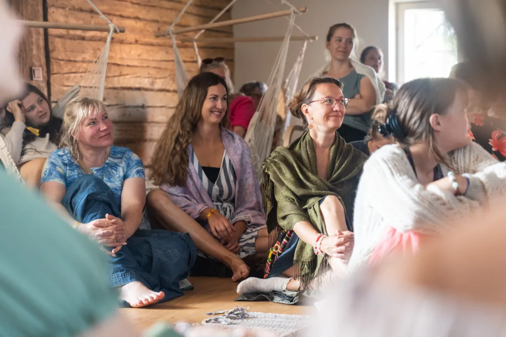 Mailis Vahenurme jäädvustatud ürituste foto sündmuselt Viljandi Pärimusmuusika Festival 2023.