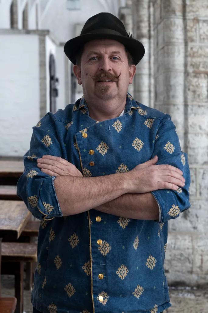 Portreefotograaf Mailis Vahenurm pildistas portreefoto mehest.