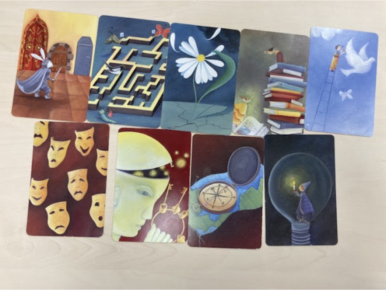 Minu areng fotograafia õppes illustreerivate Dixiti mängukaartide abil.