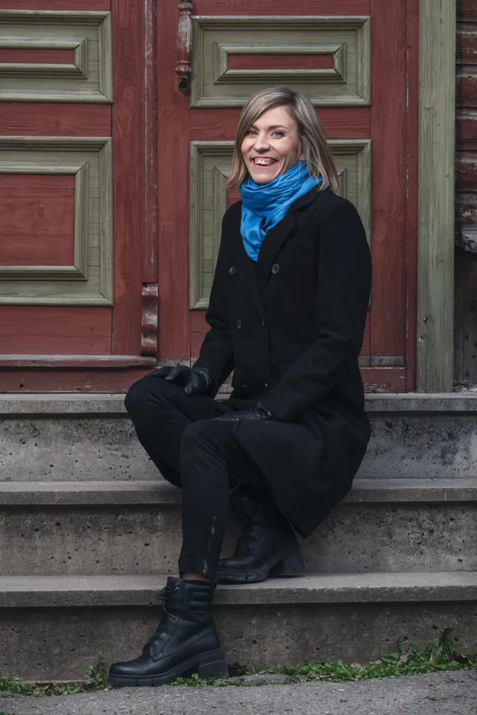 Persoonibrändi foto naisest, pildistas fotograaf Mailis Vahenurm.