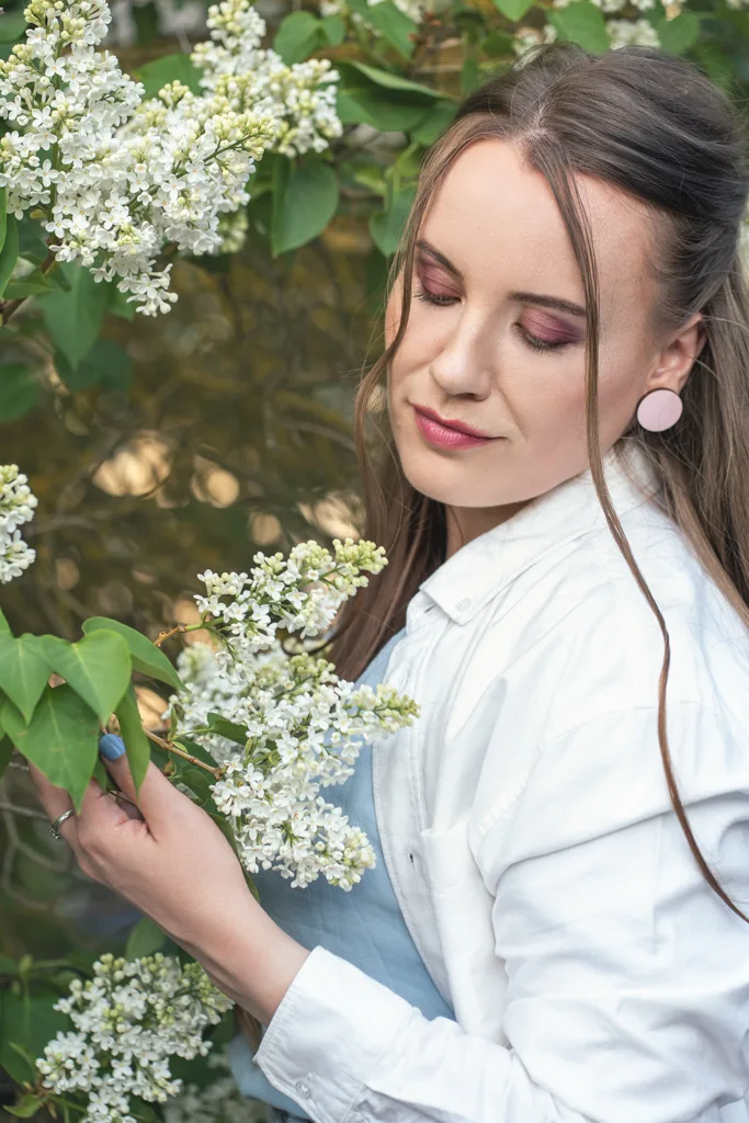 Persoonibrändi foto naisest, pildistas fotograaf Mailis Vahenurm.