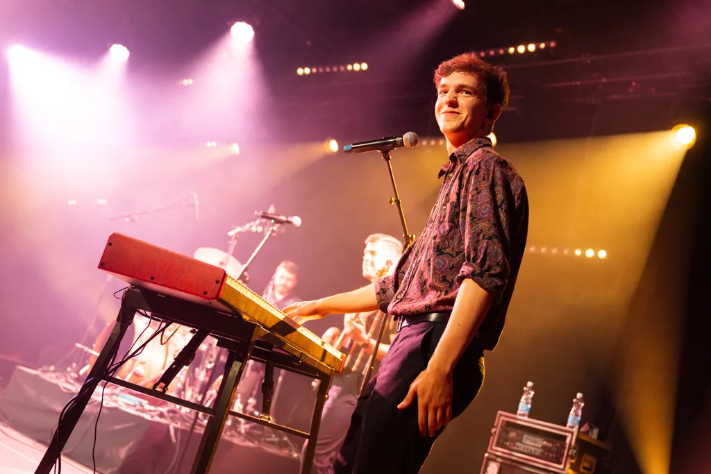 Rita Ray kontsert üritusel Tallinn Music Week 2024, pildistas ürituste fotograaf Mailis Vahenurm.